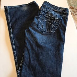 Silver Jeans Tuesday Low Rise Jeans Size 28/33